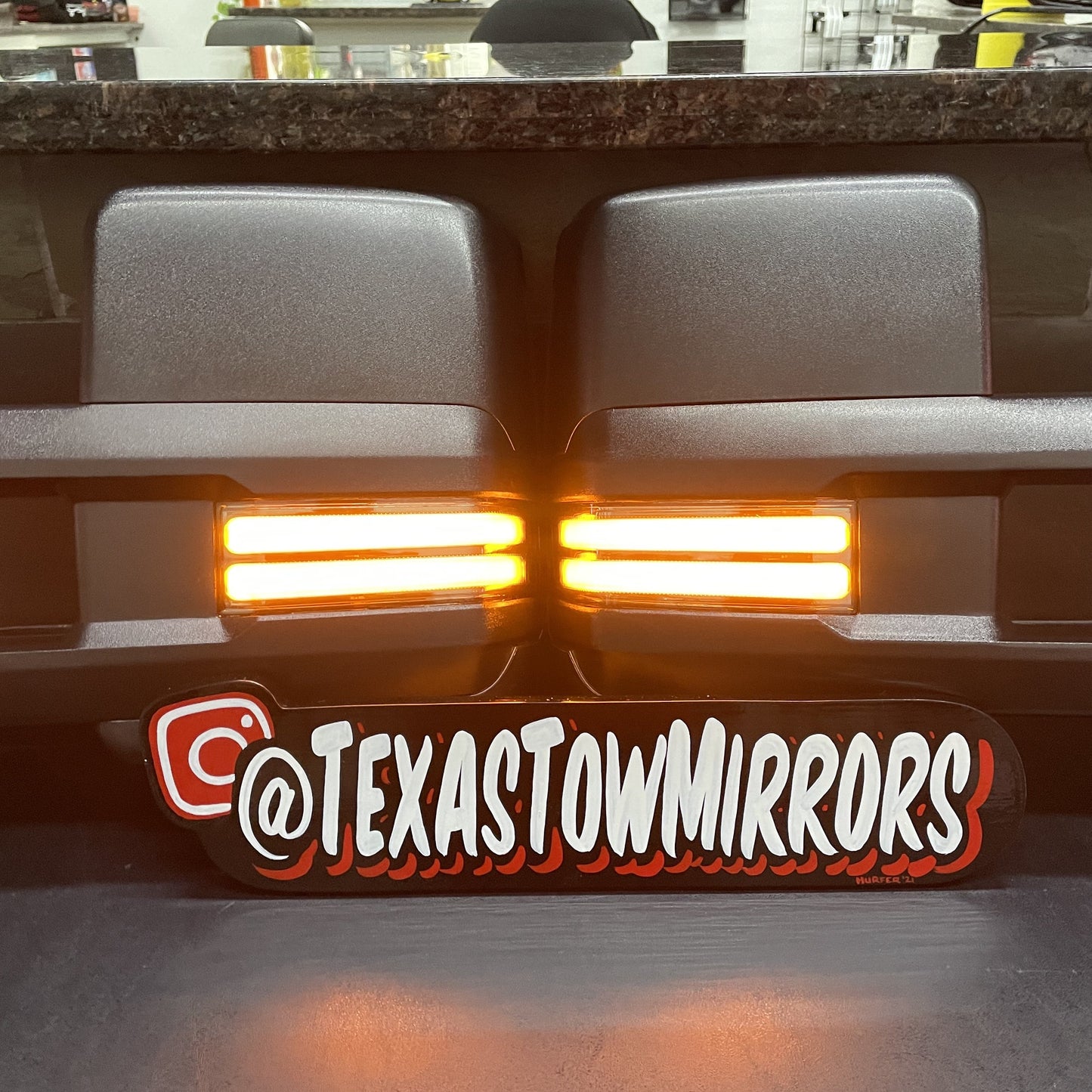 03-06 Tow Mirrors w/ amber lights